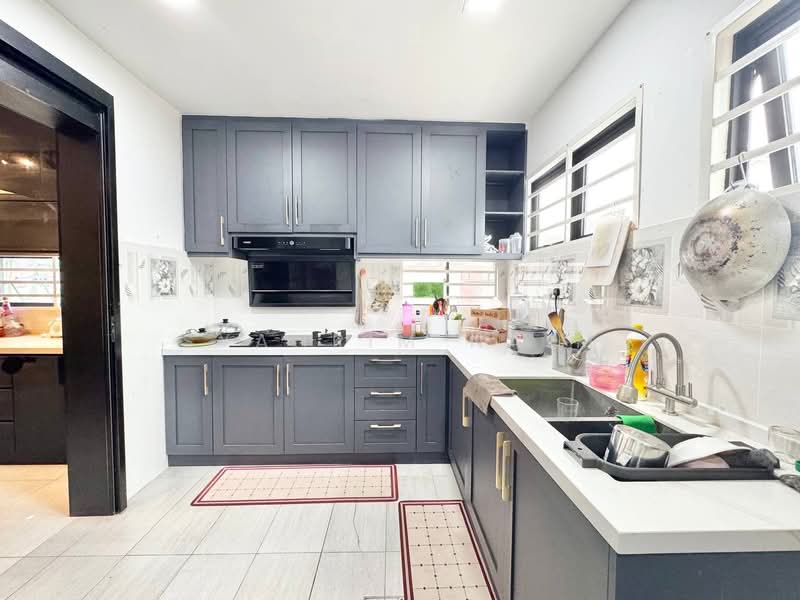 Rumah Teres 2 Tingkat untuk Dijual di U12, Taman Cahaya Alam (Shah Alam) - Syahrim Naim - Kitchen - PropertyGuru.com.my