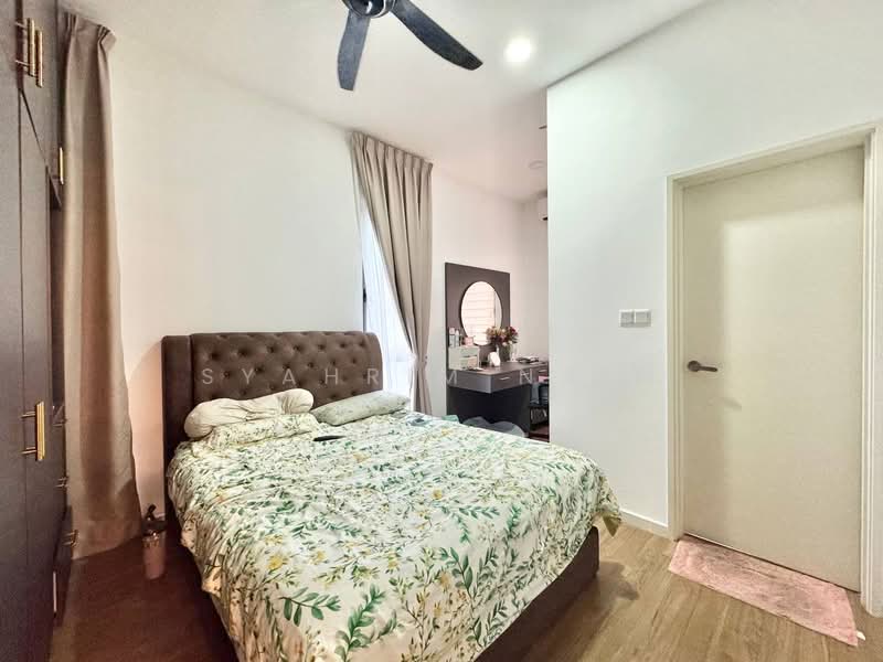 Rumah Teres 2 Tingkat untuk Dijual di U12, Taman Cahaya Alam (Shah Alam) - Syahrim Naim - Bedroom - PropertyGuru.com.my