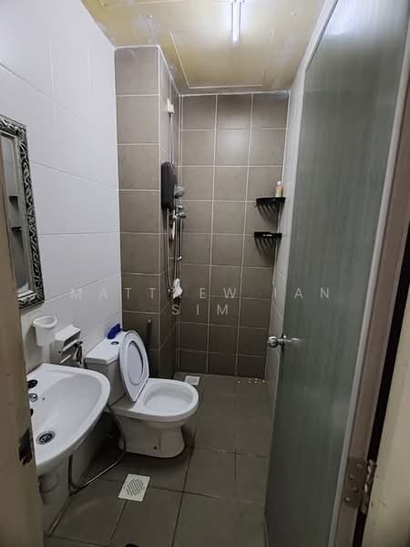 Servis Apartment untuk Disewa di BSP 21 - Matthew Ian Sim - Bathroom - PropertyGuru.com.my