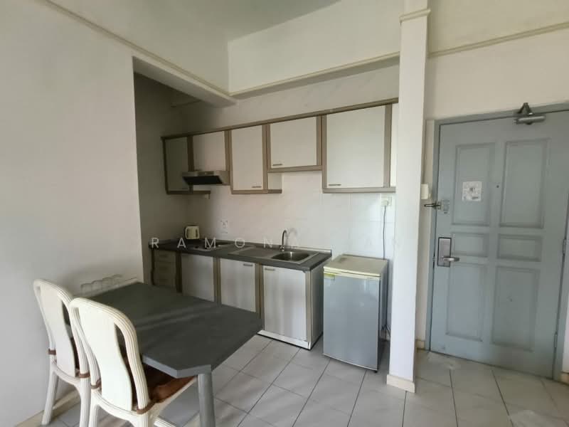 Pangsapuri untuk Dijual di Costa Mahkota - Ramona Tan - Kitchen - PropertyGuru.com.my