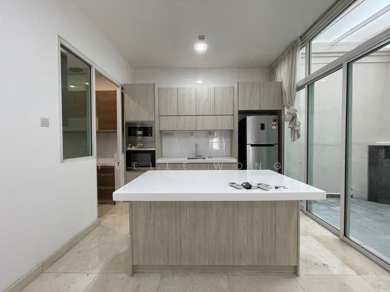 Semi-Detached House for Rent in Duta Tropika (Batu) - Yvelle Wong - Kitchen - PropertyGuru.com.my