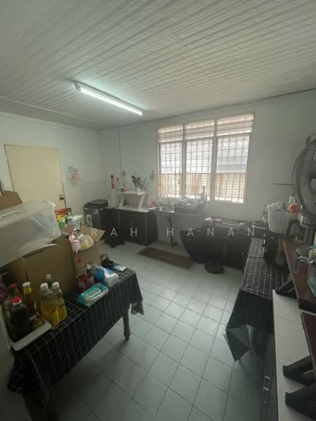 Rumah Teres 1 Tingkat untuk Dijual di Taman TTDI Jaya (Shah Alam) - Farah Hanan - Kitchen - PropertyGuru.com.my