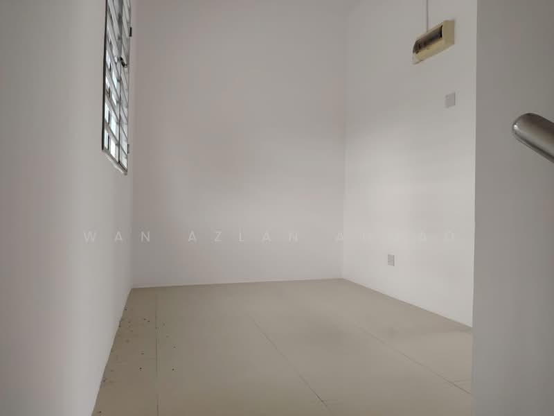 Rumah Teres 2 Tingkat untuk Dijual di Bandar Warisan Puteri (Seremban) - Wan Azlan Ahmad - PropertyGuru.com.my