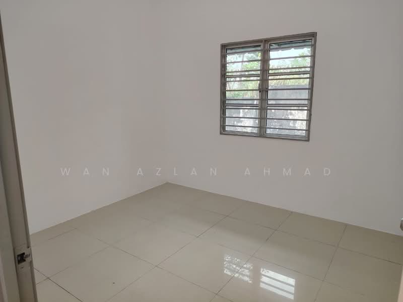 Rumah Teres 2 Tingkat untuk Dijual di Bandar Warisan Puteri (Seremban) - Wan Azlan Ahmad - PropertyGuru.com.my