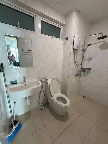 Rumah Teres 2 Tingkat untuk Dijual di Taman Redang (Johor Bahru) - Krystal Ho - Bathroom - PropertyGuru.com.my