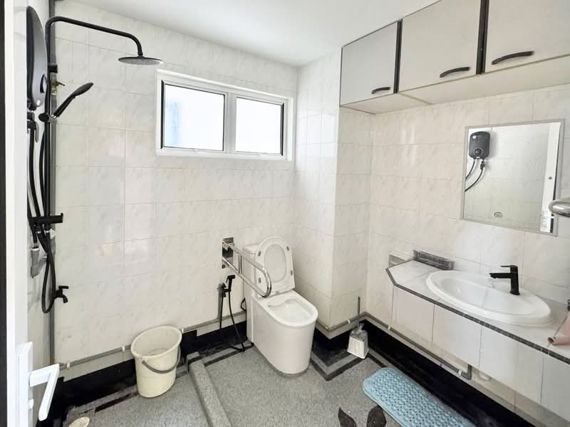 Condominium for Sale at Tiara Kelana - Syahrim Naim - Bathroom - PropertyGuru.com.my