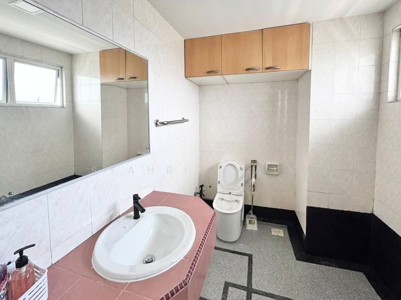 Condominium for Sale at Tiara Kelana - Syahrim Naim - Bathroom - PropertyGuru.com.my