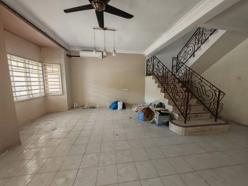 2-storey Terraced House for Sale in Panorama Lapangan Perdana (Ipoh) - Peter Gan - Living Room - PropertyGuru.com.my