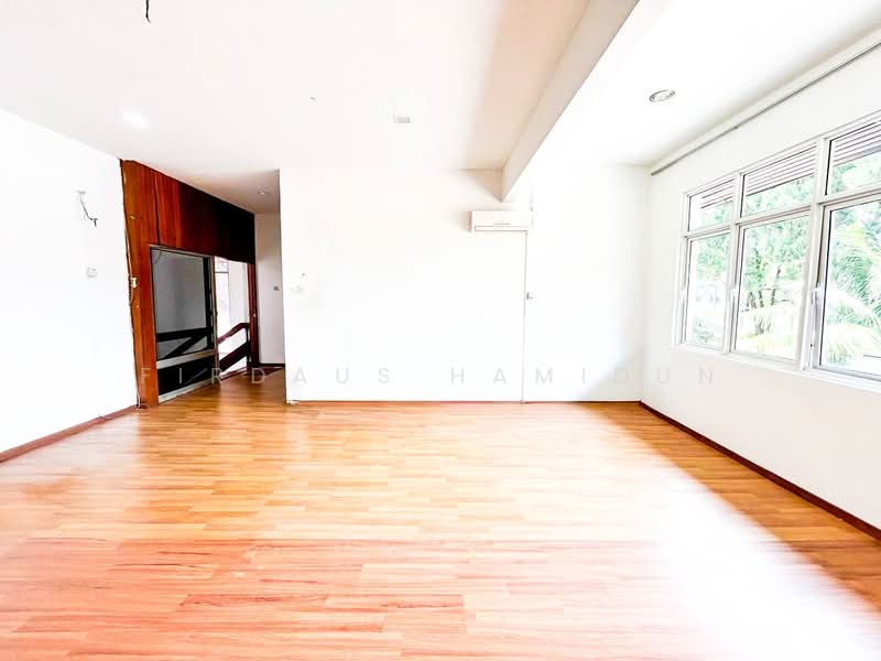 Bungalow for Sale in Seksyen 11 (Shah Alam) - Firdaus Hamidun - PropertyGuru.com.my