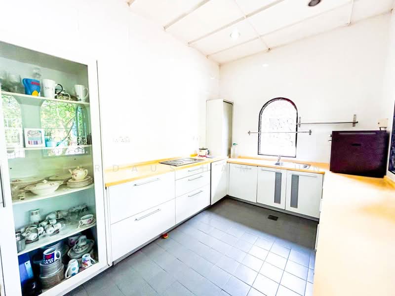 Bungalow for Sale in Seksyen 11 (Shah Alam) - Firdaus Hamidun - PropertyGuru.com.my