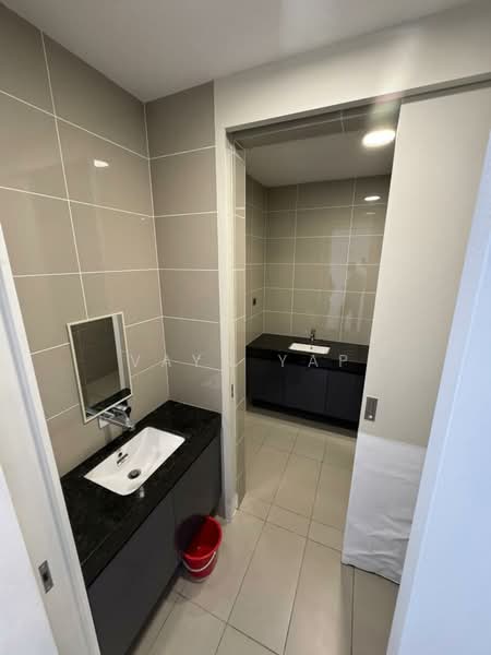 Service Residence for Rent at The Park 2 - Vayn Yap - Bathroom - PropertyGuru.com.my