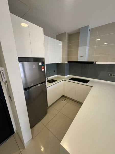 Service Residence for Rent at The Park 2 - Vayn Yap - Kitchen - PropertyGuru.com.my