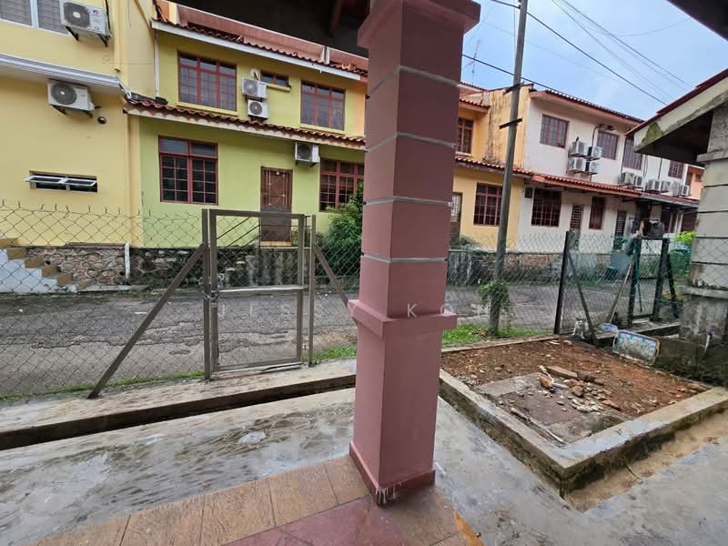 2-storey Terraced House for Rent in Taman Damansara Aliff (Tampoi) - Jessy Koh - Exterior - PropertyGuru.com.my