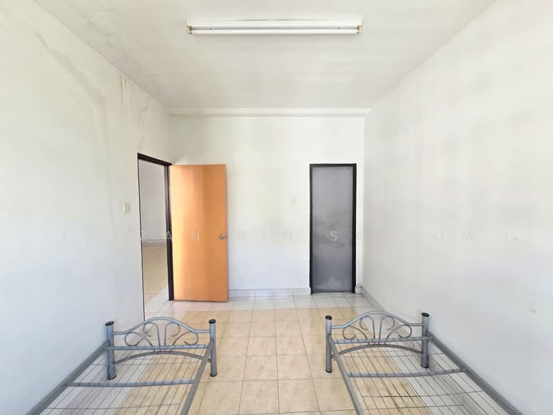 Apartment for Sale at Camelia Court - Fauzan bin Sahrom - PropertyGuru.com.my