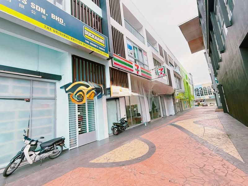 Kedai / Pejabat untuk Dijual di Batu Pahat (Johor) - NGO - Exterior - PropertyGuru.com.my