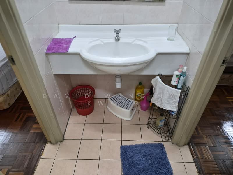 Rumah Teres 2 Tingkat untuk Dijual di Petaling Jaya (Selangor) - David Wong Lai Kwong - Bathroom - PropertyGuru.com.my