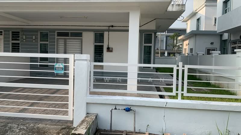 Semi-Detached House for Sale in Bandar Saujana Putra (Tanjong Duabelas) - Shawn Tan - Exterior - PropertyGuru.com.my