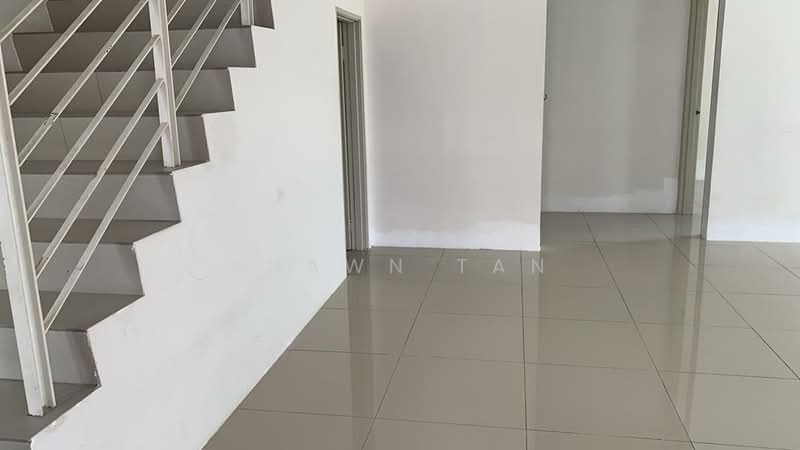 Semi-Detached House for Sale in Bandar Saujana Putra (Tanjong Duabelas) - Shawn Tan - Interior - PropertyGuru.com.my