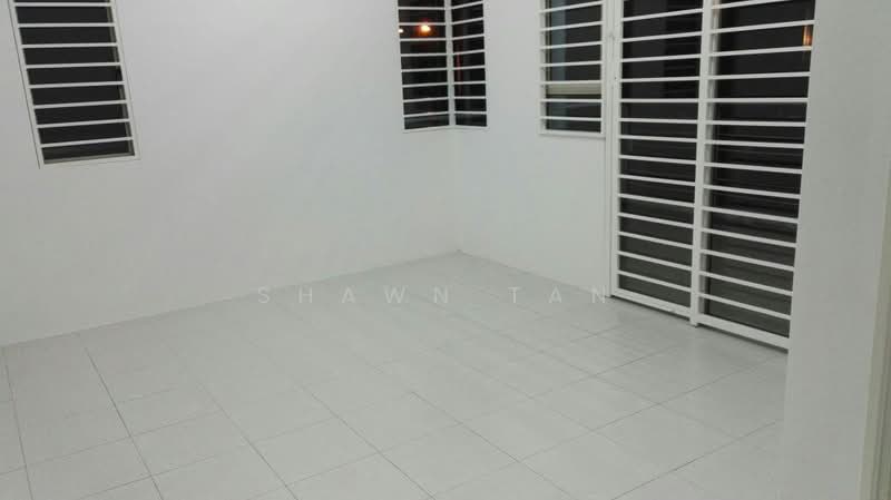 Semi-Detached House for Sale in Bandar Saujana Putra (Tanjong Duabelas) - Shawn Tan - Interior - PropertyGuru.com.my