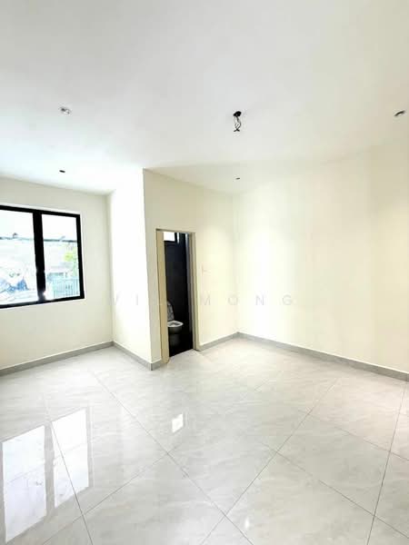 Rumah Berkembar untuk Dijual di Taman Megah Ria (Masai) - Wil Mong - Interior - PropertyGuru.com.my