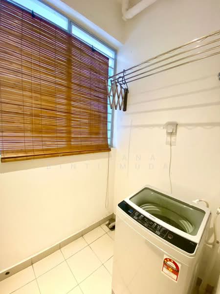 Kondominium untuk Dijual di Lakeville Residence - Faliyana binti Muda - PropertyGuru.com.my