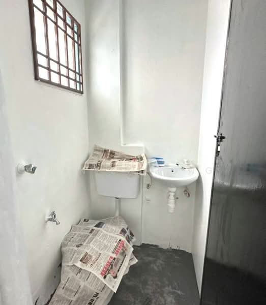 Rumah Flat untuk Dijual di Taman Tan Sri Yaacob - Janlly Jong - Bathroom - PropertyGuru.com.my