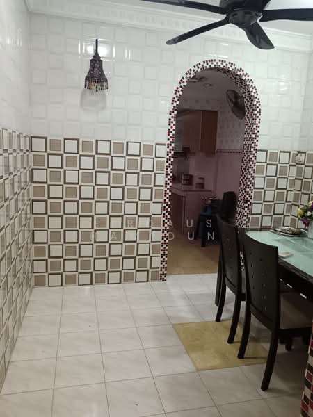 Rumah Teres 1 Tingkat untuk Dijual di Seri Kembangan (Selangor) - Firdaus Hamidun - PropertyGuru.com.my