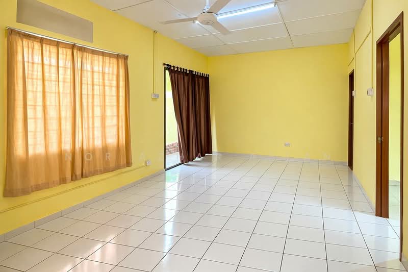 2-storey Terraced House for Sale in Seksyen 3 (Bangi) - Nor Azhar Azlan - Interior - PropertyGuru.com.my
