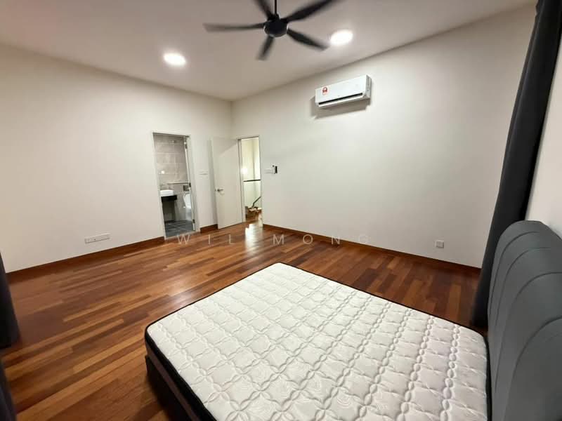 Semi-Detached House for Rent in Taman Sutera Utama (Skudai) - Wil Mong - Bedroom - PropertyGuru.com.my