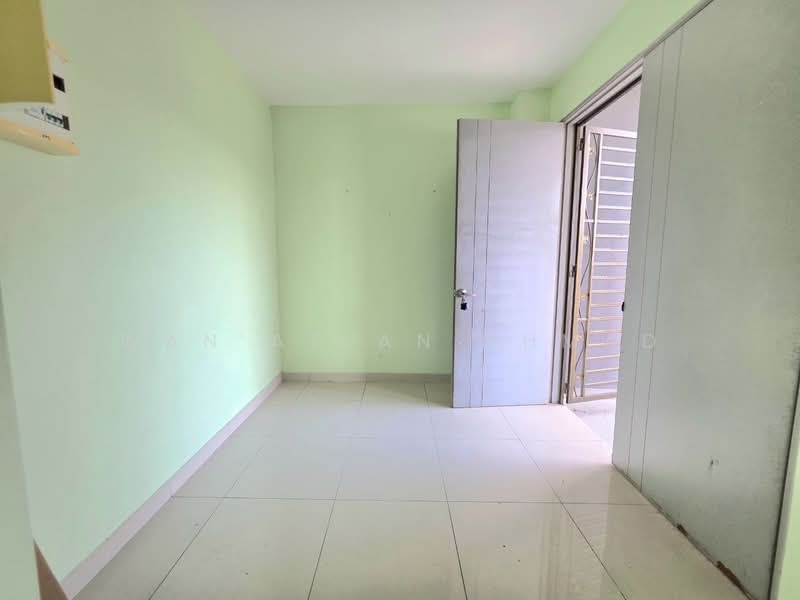 Rumah Berkembar untuk Dijual di Taman Srikandi (Telok Panglima Garang) - Wan Azlan Ahmad - PropertyGuru.com.my