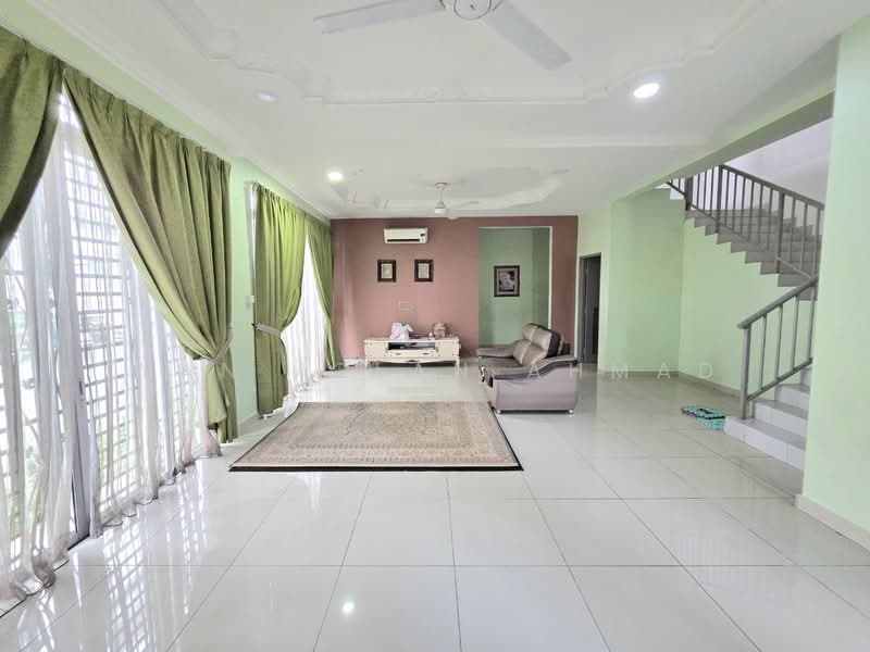 Rumah Berkembar untuk Dijual di Taman Srikandi (Telok Panglima Garang) - Wan Azlan Ahmad - PropertyGuru.com.my