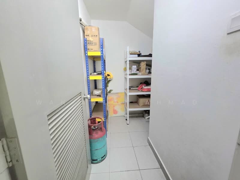 Rumah Berkembar untuk Dijual di Taman Srikandi (Telok Panglima Garang) - Wan Azlan Ahmad - PropertyGuru.com.my