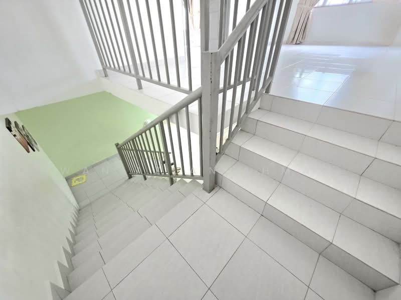 Rumah Berkembar untuk Dijual di Taman Srikandi (Telok Panglima Garang) - Wan Azlan Ahmad - PropertyGuru.com.my