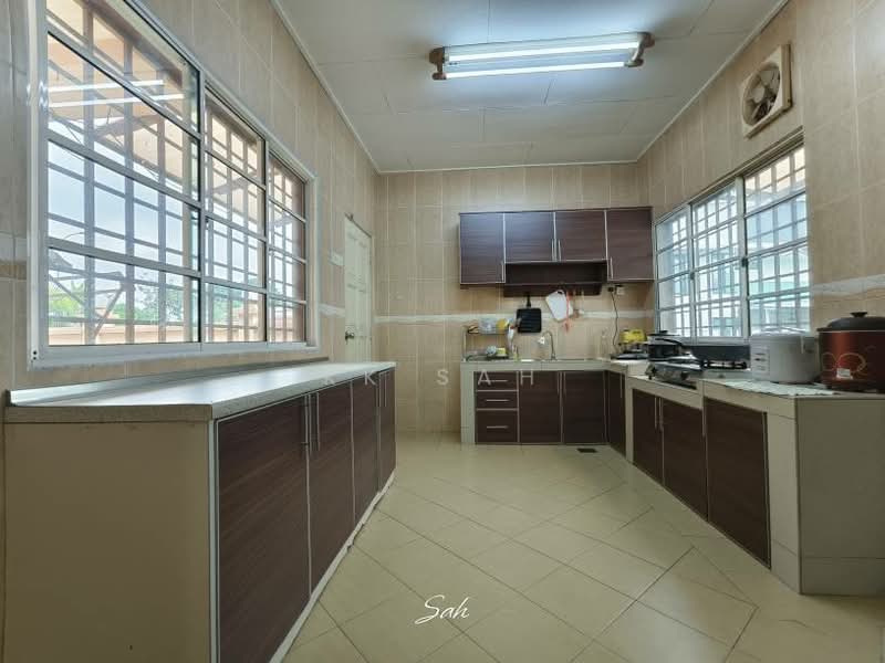 Rumah Teres 2 Tingkat untuk Dijual di Bandar Tun Hussein Onn (Cheras) - KK Sah - PropertyGuru.com.my