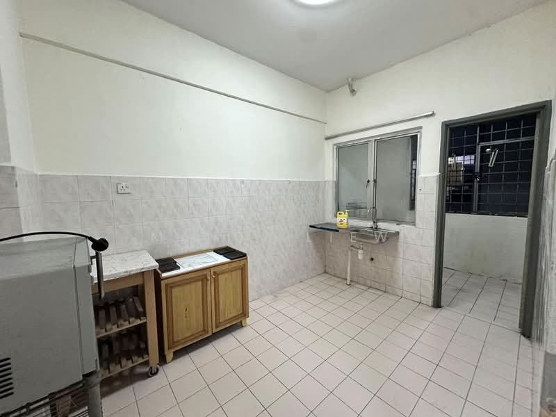 Apartment for Rent at Suria Kipark Damansara - Mandy Liew - Kitchen - PropertyGuru.com.my