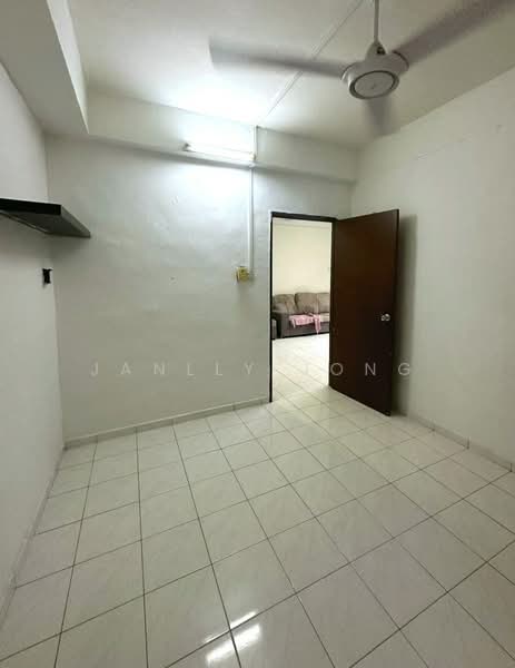 Rumah Flat untuk Dijual di Skudai Baru - Janlly Jong - Interior - PropertyGuru.com.my