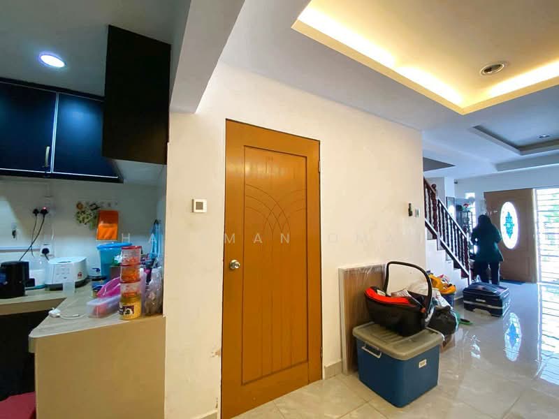 Rumah Teres 2 Tingkat untuk Dijual di Puncak Alam (Selangor) - Hazeman Omar - Kitchen - PropertyGuru.com.my
