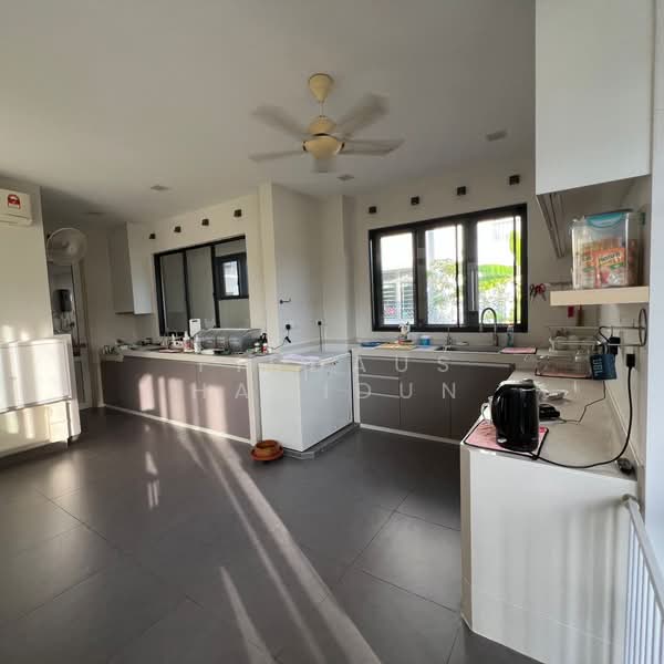 2-storey Terraced House for Sale in Kota Kemuning (Shah Alam) - Firdaus Hamidun - PropertyGuru.com.my
