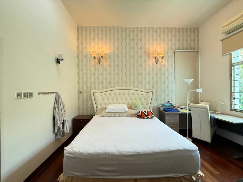 Bungalow for Sale in Seri Kembangan (Selangor) - Steven Tay - Bedroom - PropertyGuru.com.my