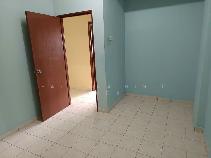 Pangsapuri untuk Dijual di Pangsapuri Damai Mewah B - Faliyana binti Muda - PropertyGuru.com.my