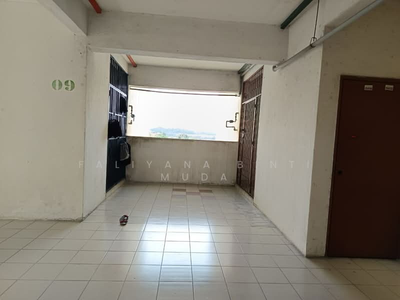 Pangsapuri untuk Dijual di Pangsapuri Damai Mewah B - Faliyana binti Muda - PropertyGuru.com.my