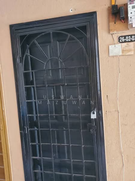 Flat for Rent at Pangsapuri Sri Indah - Uswani Mazuwan - Exterior - PropertyGuru.com.my
