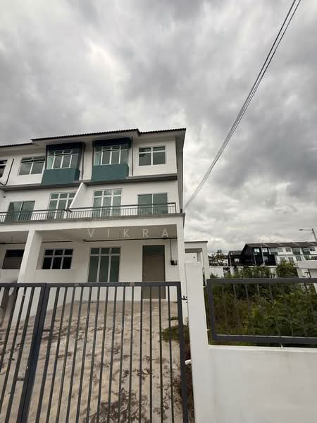 3-storey Terraced House for Sale in Taman Kundang Jaya (Rawang) - Vikram . - Exterior - PropertyGuru.com.my