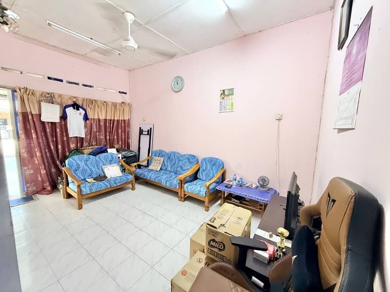 1-storey Terraced House for Sale in Taman Perwira (Telok Panglima Garang) - Wan Azlan Ahmad - PropertyGuru.com.my