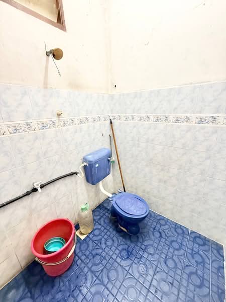 1-storey Terraced House for Sale in Taman Perwira (Telok Panglima Garang) - Wan Azlan Ahmad - PropertyGuru.com.my