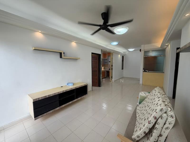 Pangsapuri untuk Dijual di Villa Krystal @ Bandar Selesa Jaya - June Tan - PropertyGuru.com.my