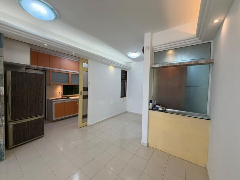 Pangsapuri untuk Dijual di Villa Krystal @ Bandar Selesa Jaya - June Tan - PropertyGuru.com.my