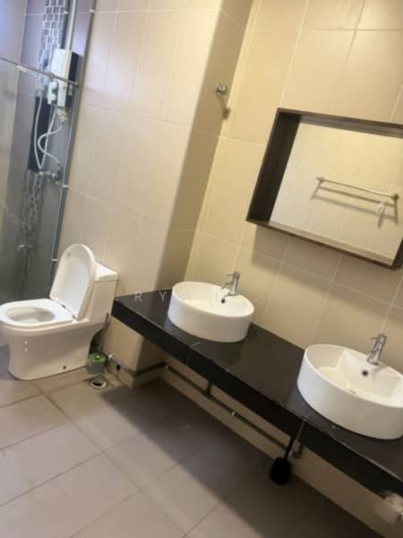 Rumah Teres 2 Tingkat untuk Disewa di Setia Alam (Selangor) - Ryan . - Bathroom - PropertyGuru.com.my