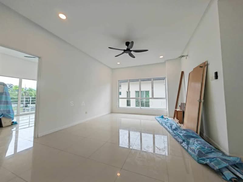 Rumah Berkembar untuk Disewa di Seri Kembangan (Selangor) - Sasha Goh - Living Room - PropertyGuru.com.my