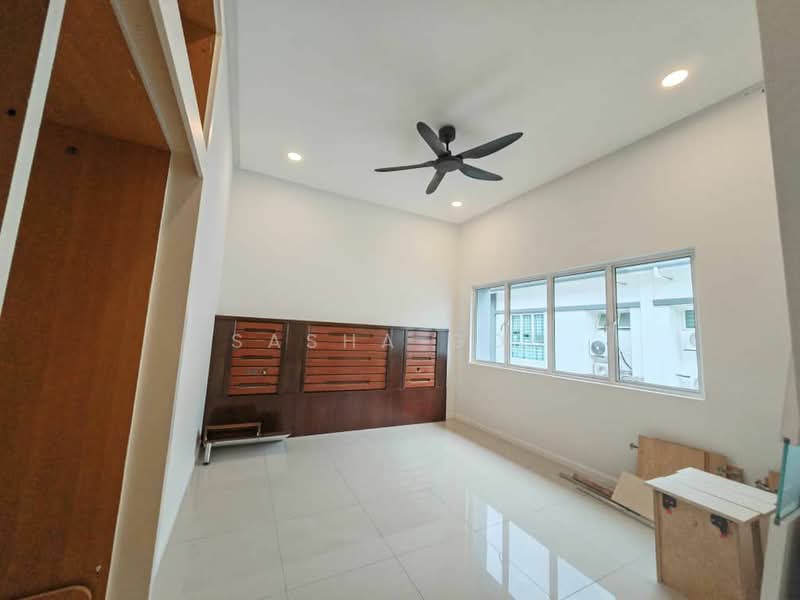 Rumah Berkembar untuk Disewa di Seri Kembangan (Selangor) - Sasha Goh - Living Room - PropertyGuru.com.my